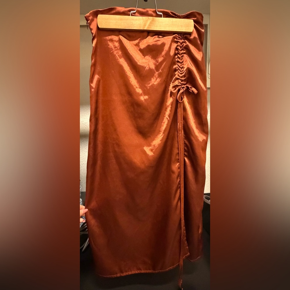 Cider | NWT Satin Copper Brown Drawstring Midi Unlined Side Zip Ruched Skirt XS